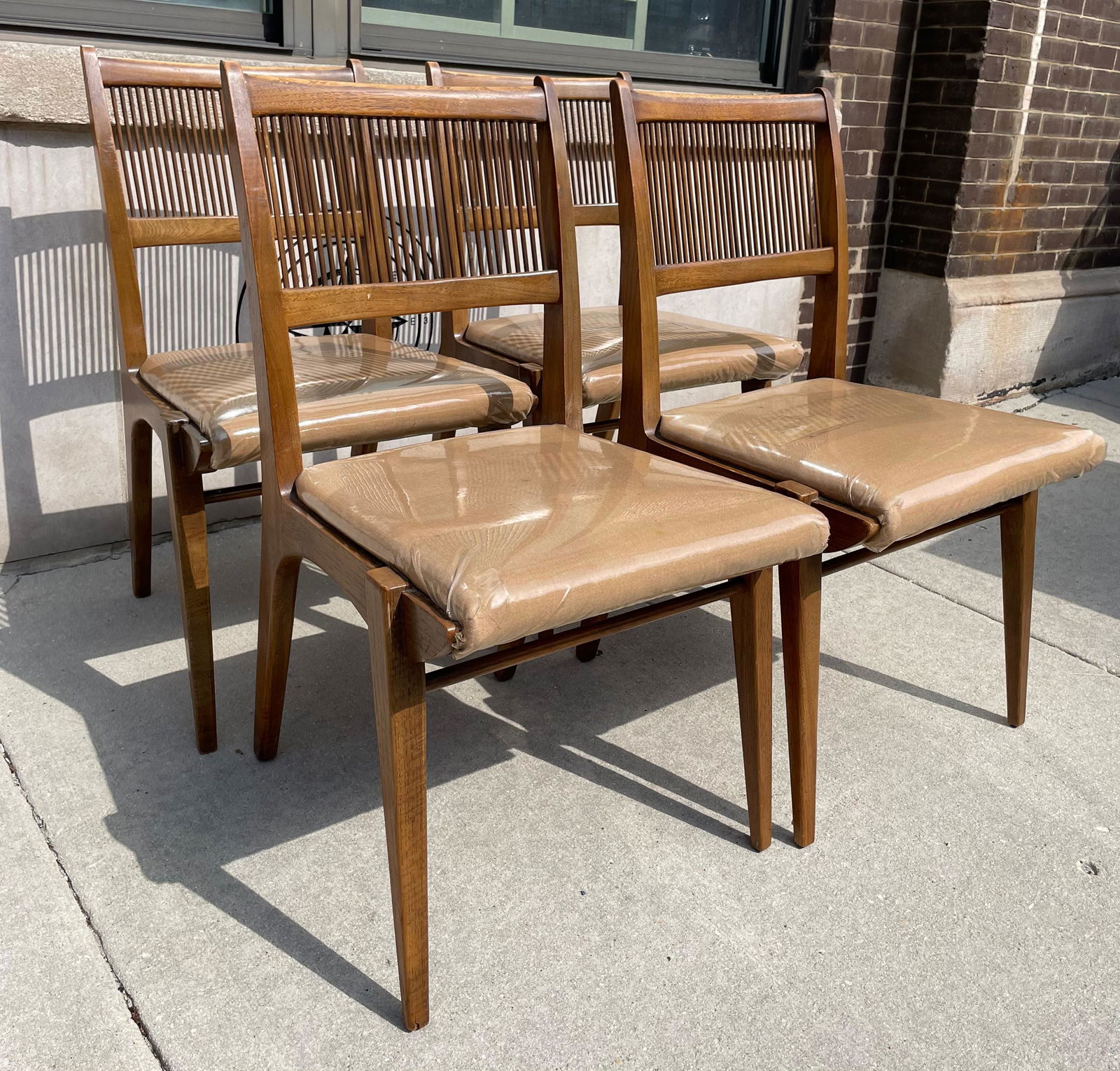 Set 4 JOHN VAN KOERT for Drexel Dining Chairs: 34in H to back x 18in H to seat x 20 in w x21in D