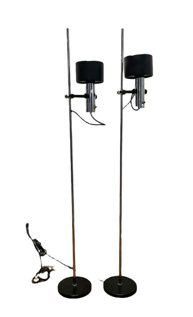 Pair GERALD THURSTON for LIGHTOLIER Floor Lamps: 57in H x 8in base diameter x 12in extending arm