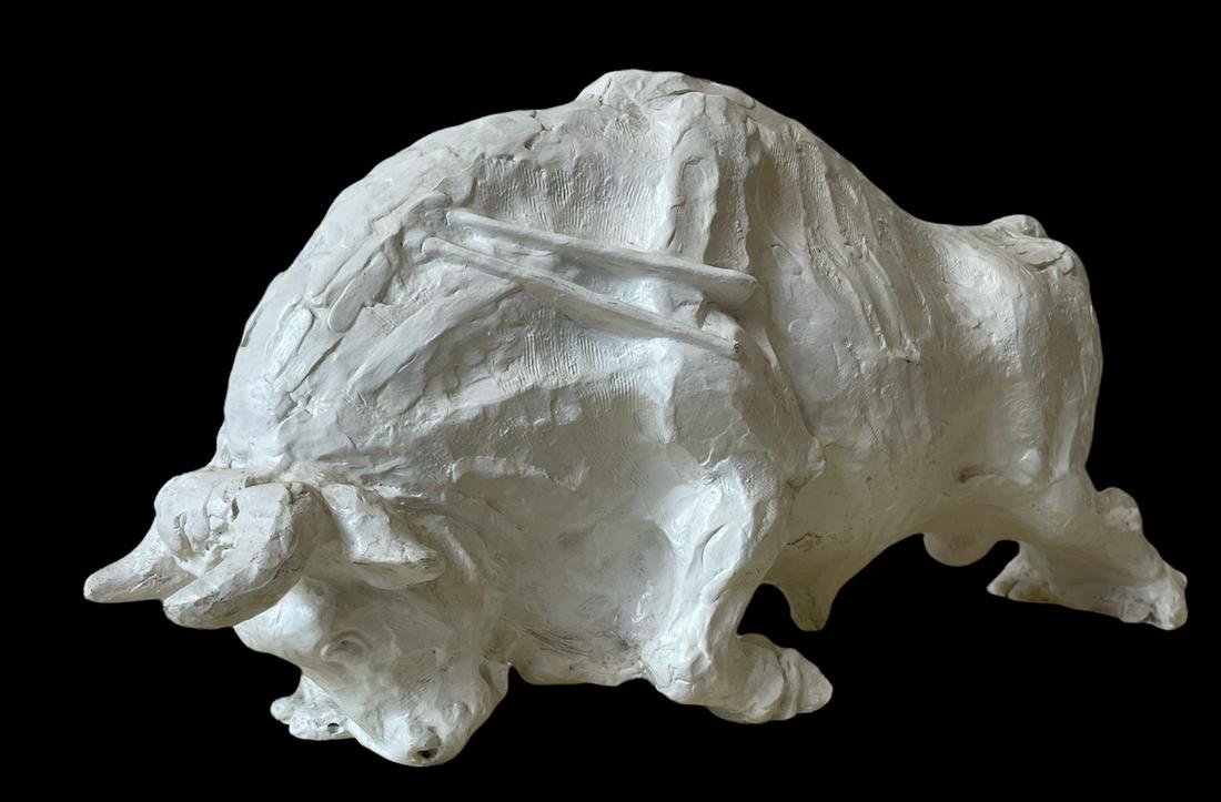 Universal Statuary Co. Bull Statue 1968 (1 of 6)