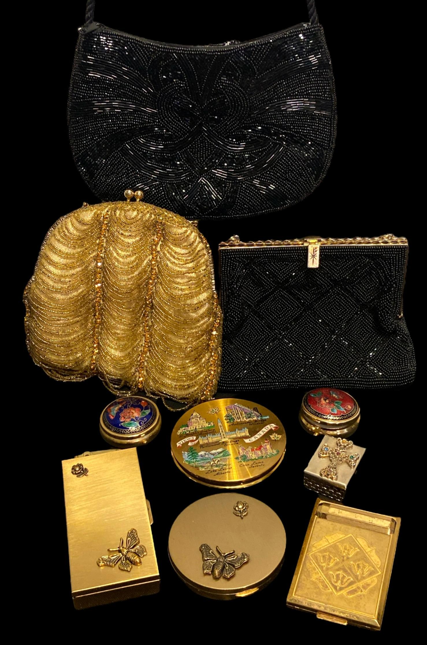 Collection Vintage Compacts: 7 compacts, 3 purses, longest purse measures 9 in x 6 in