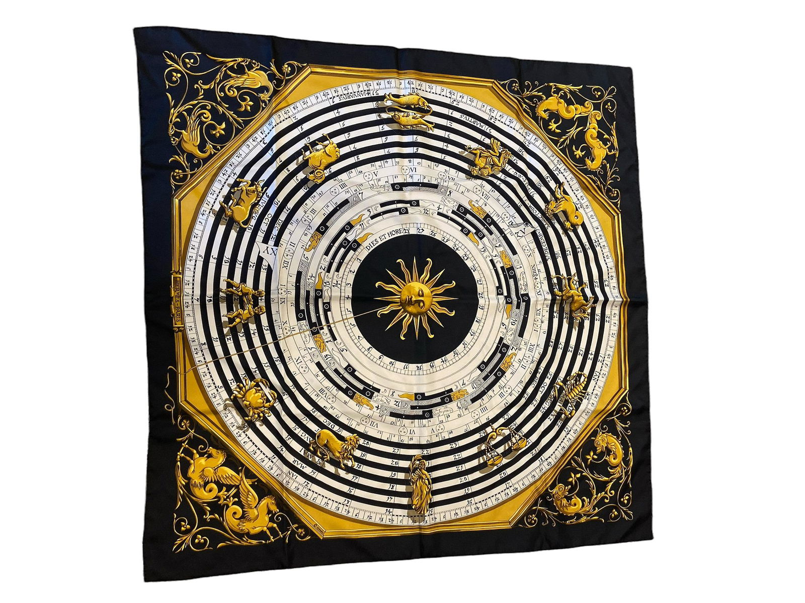 HERMES Silk Scarf: 34.5in square