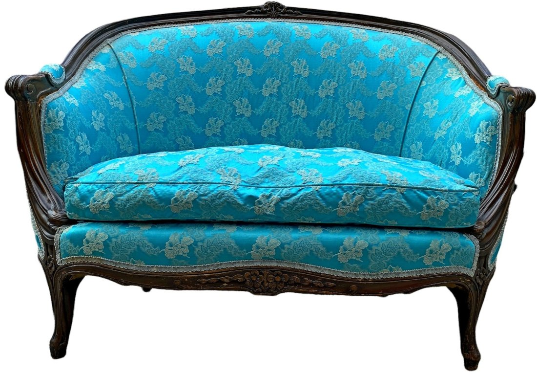 1920's Petite French Settee w Turquoise Silk Upholstery: 44in L x 27in W x 35.5in H