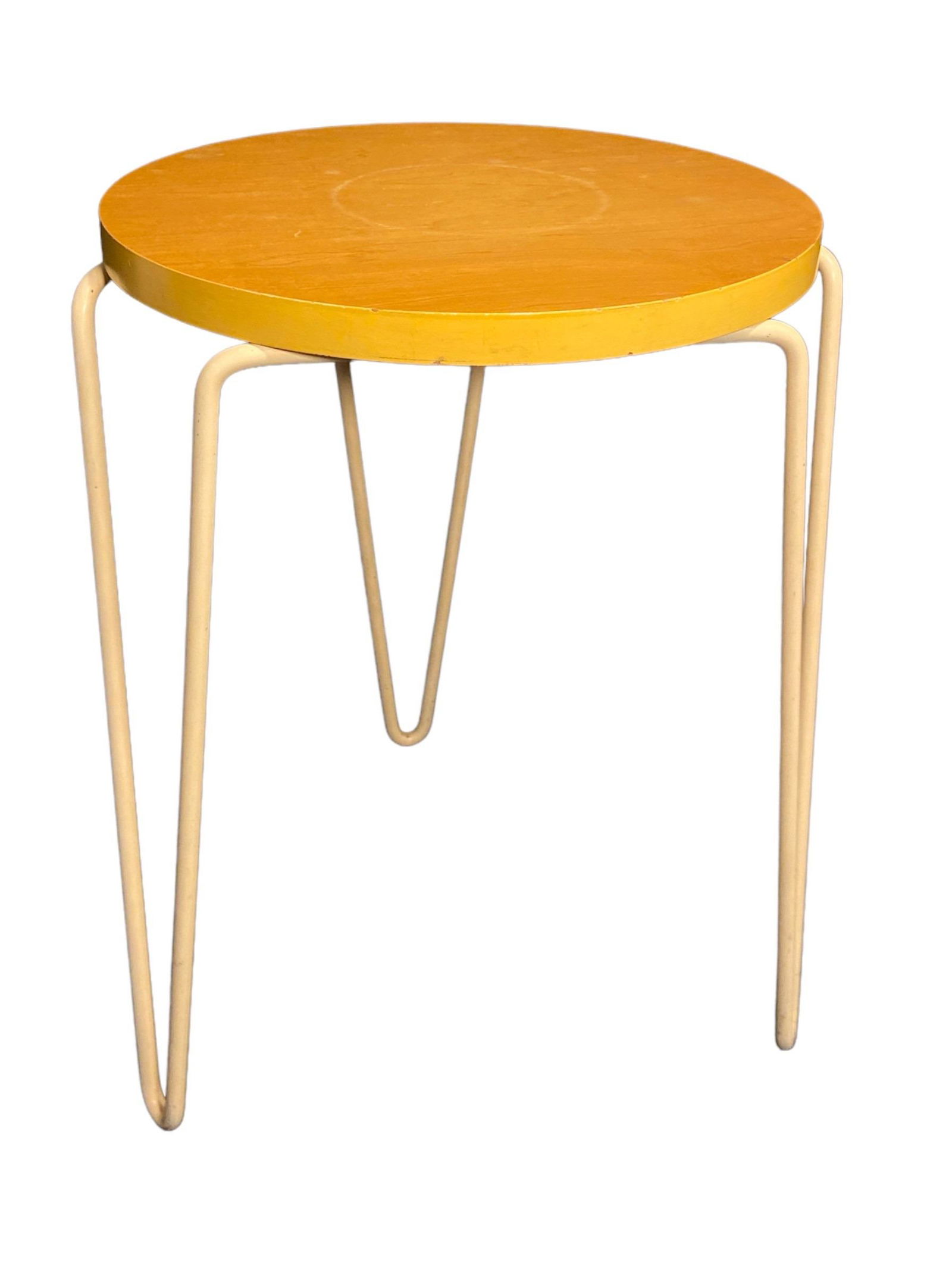 FLORENCE KNOLL Hairpin Leg Stacking TABLE (1 of 5)