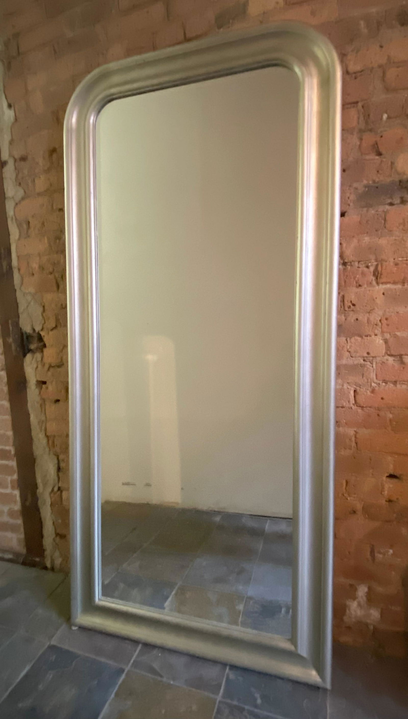 EMPIRE Ultra Modern Full Length Mirror (1 of 5)