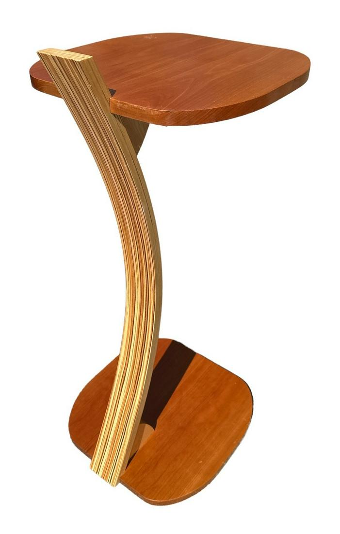 Post Modern Memphis Style Side Table (1 of 5)