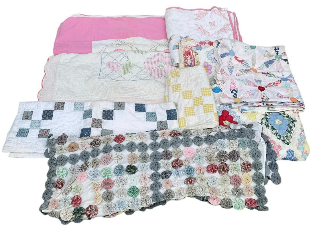 Collection Vintage Hand Stitched Quilts (1 of 2)