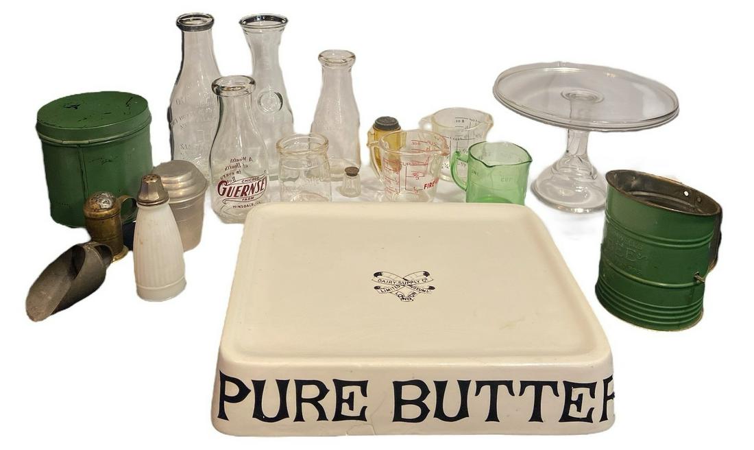 Collection Vintage Dairy Slab & Kitchen Glass Articles (1 of 6)