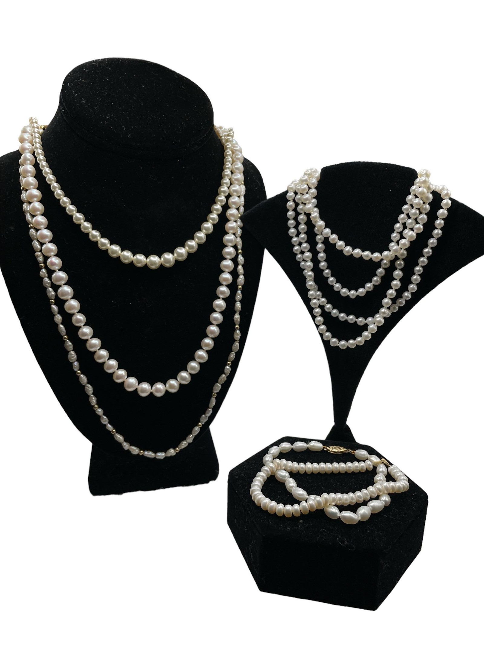 Collection Mostly Cultured Pearls W/ Mostly 14K Gold Clasps Necklaces & Bracelets (1 of 3)