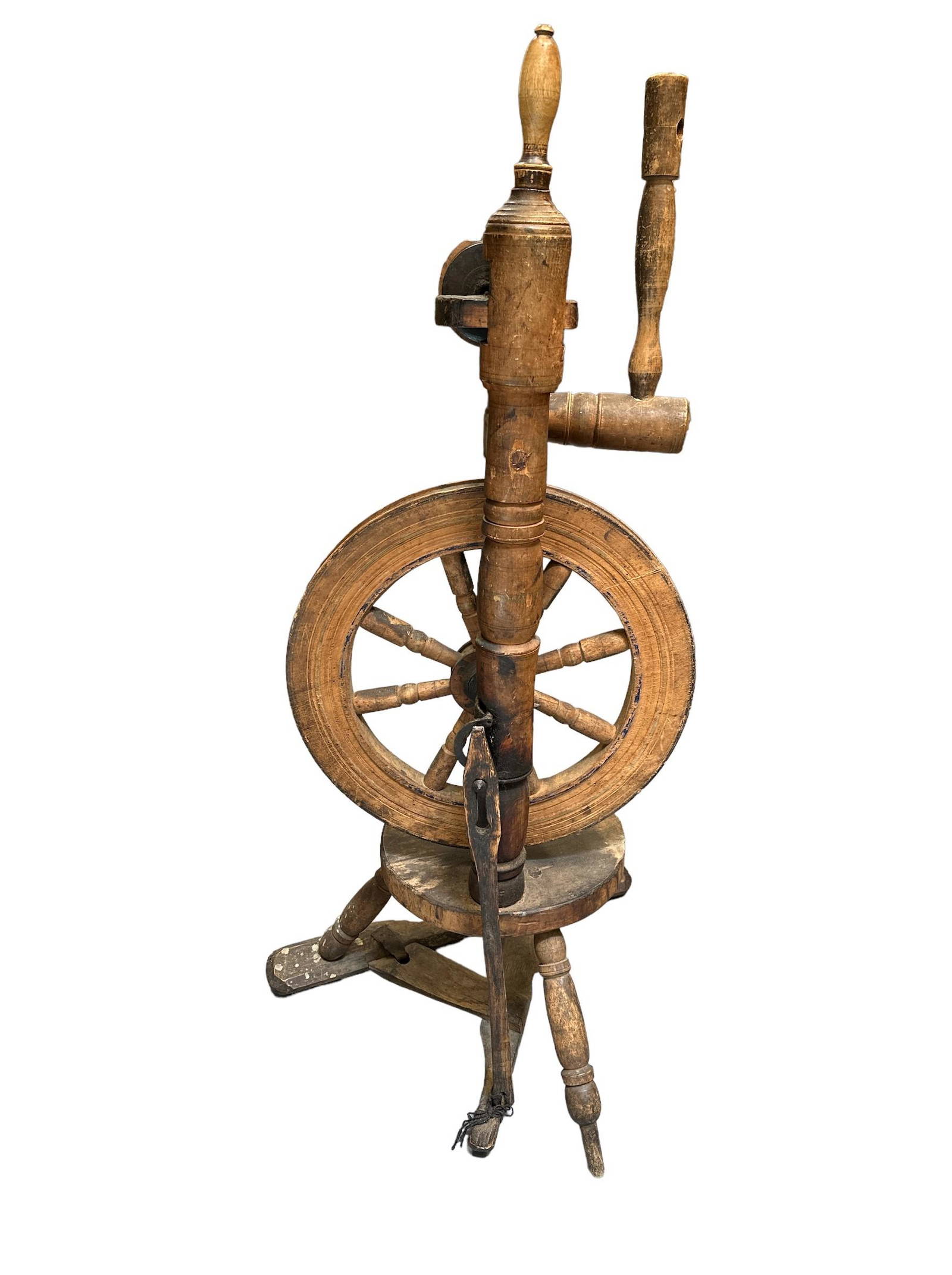 19th C. Antique Spinning Wheel Auction