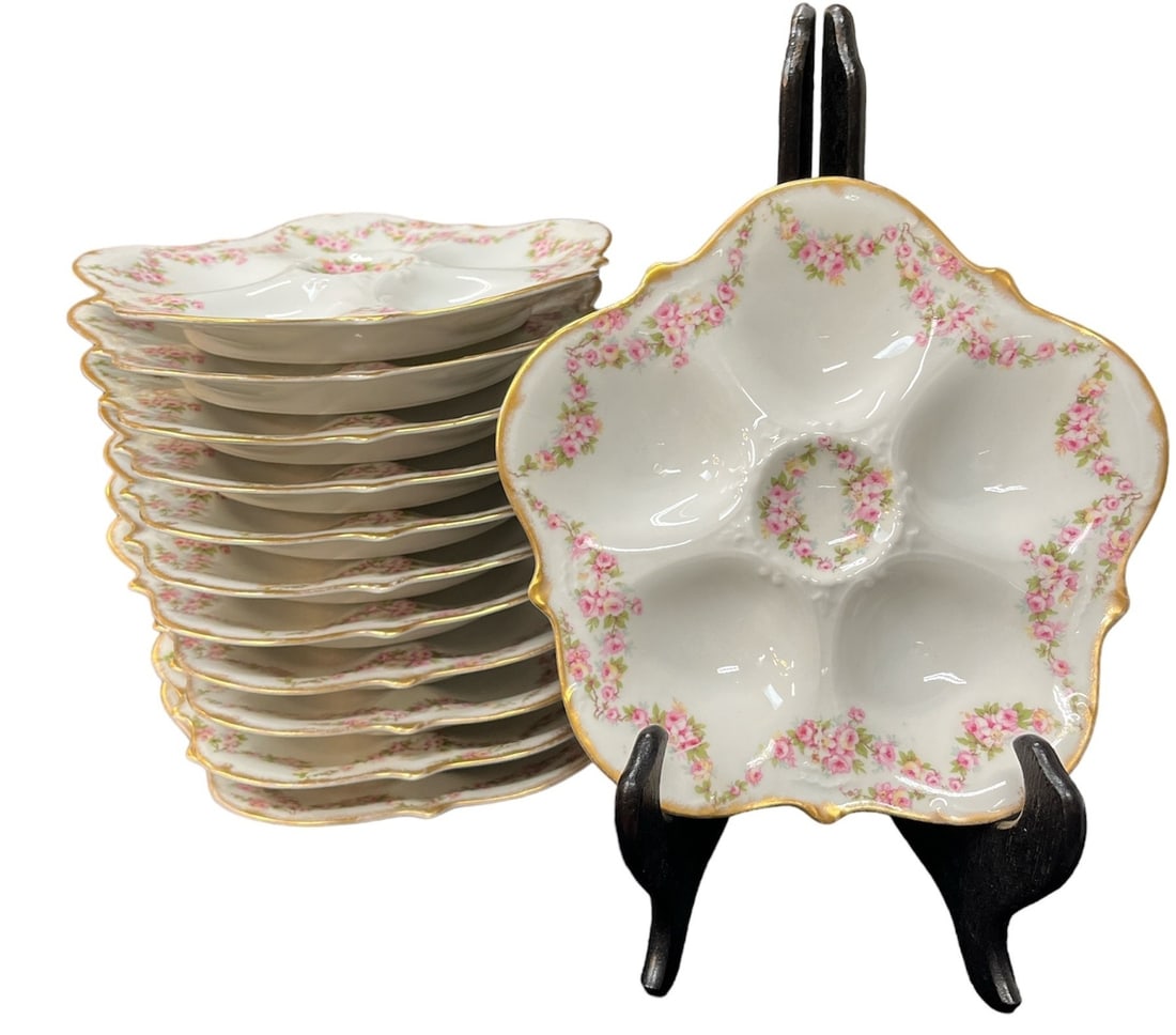 19th. C LIMOGES Elite Hand-Painted Oyster Plate Set (12) (1 of 4)