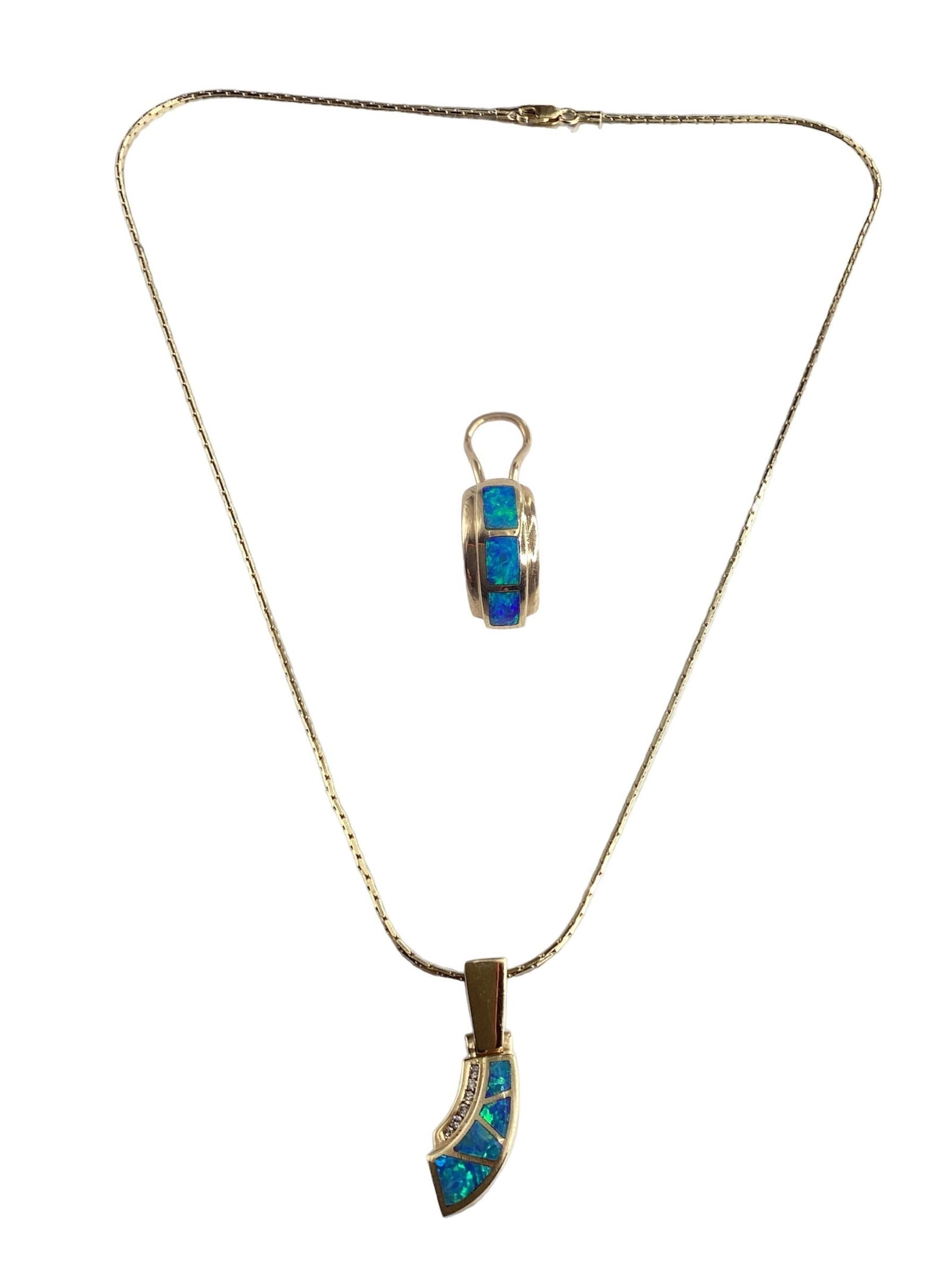 Italian 14k Gold Diamond Australian Opal Necklace (1 of 6)