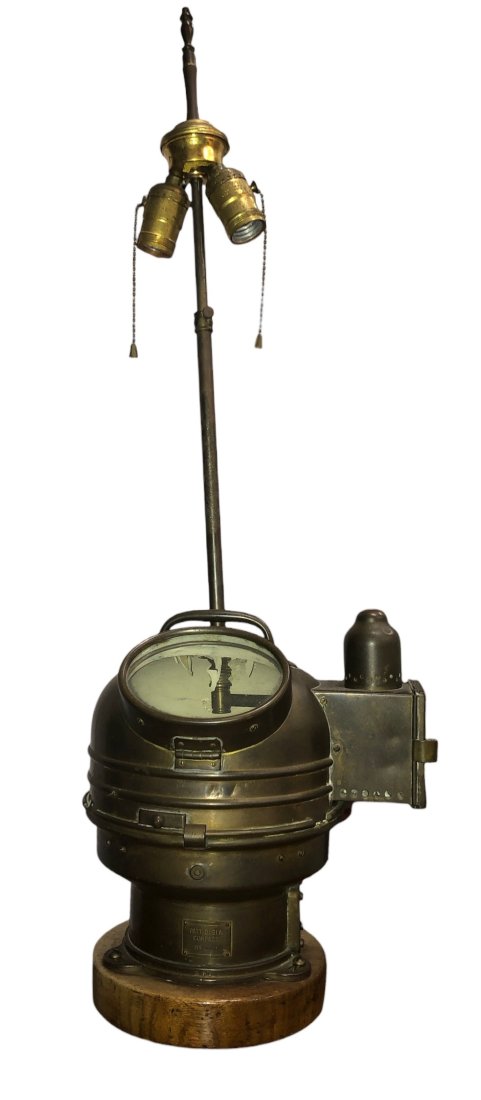 Antique Nautical Brass Ship Compass Lamp (1 of 8)