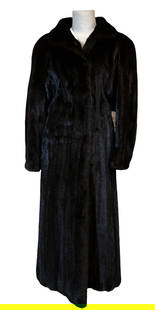 Beautiful Sable Mink Coat Full Length: 24"sleeve length,52"L shoulder to hem, 26"W