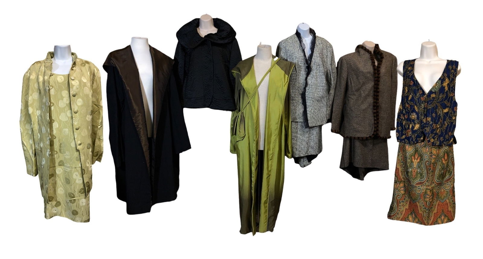 Ladies L Size ESCADA, FERAUD Etc...: Escada and Feraud suits sz 48, jackets are open fit