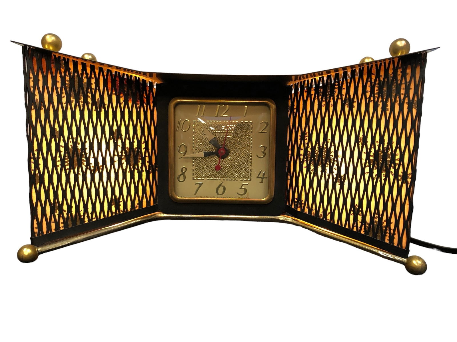 UNITED CLOCK CORP Mid Century Brass Desk Clock (1 of 8)