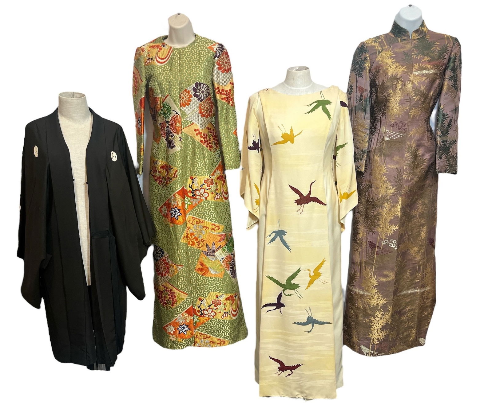 Collection Vintage Japanese Robes, Dresses (1 of 10)
