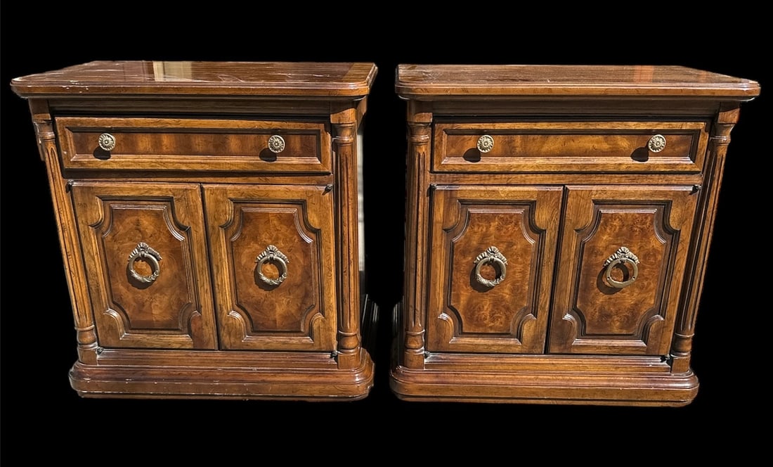 Traditional Mid Century DREXEL Nightstands, Pair (1 of 4)