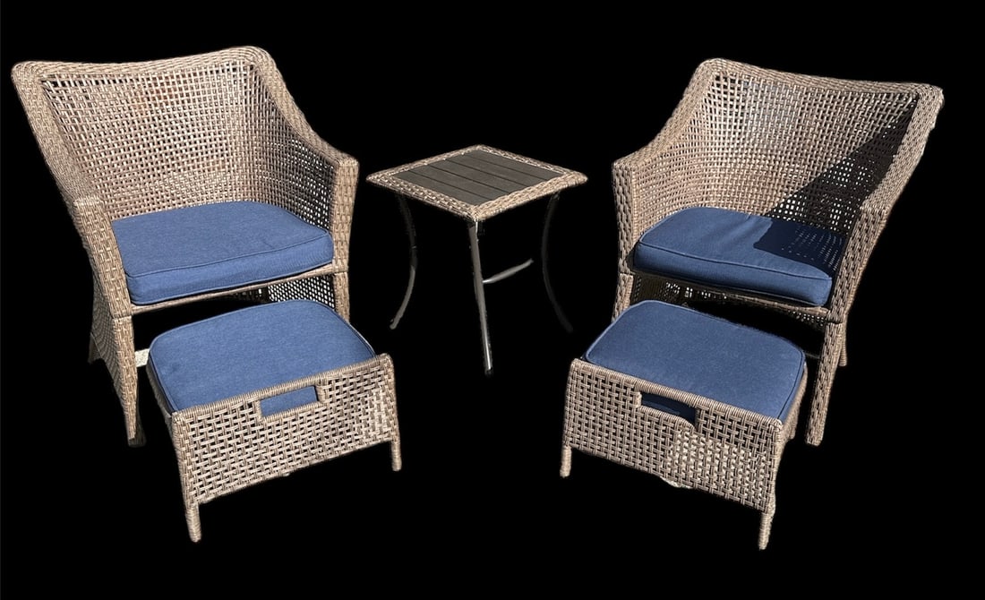 Contemporary Patio Chair & Table Set (1 of 6)