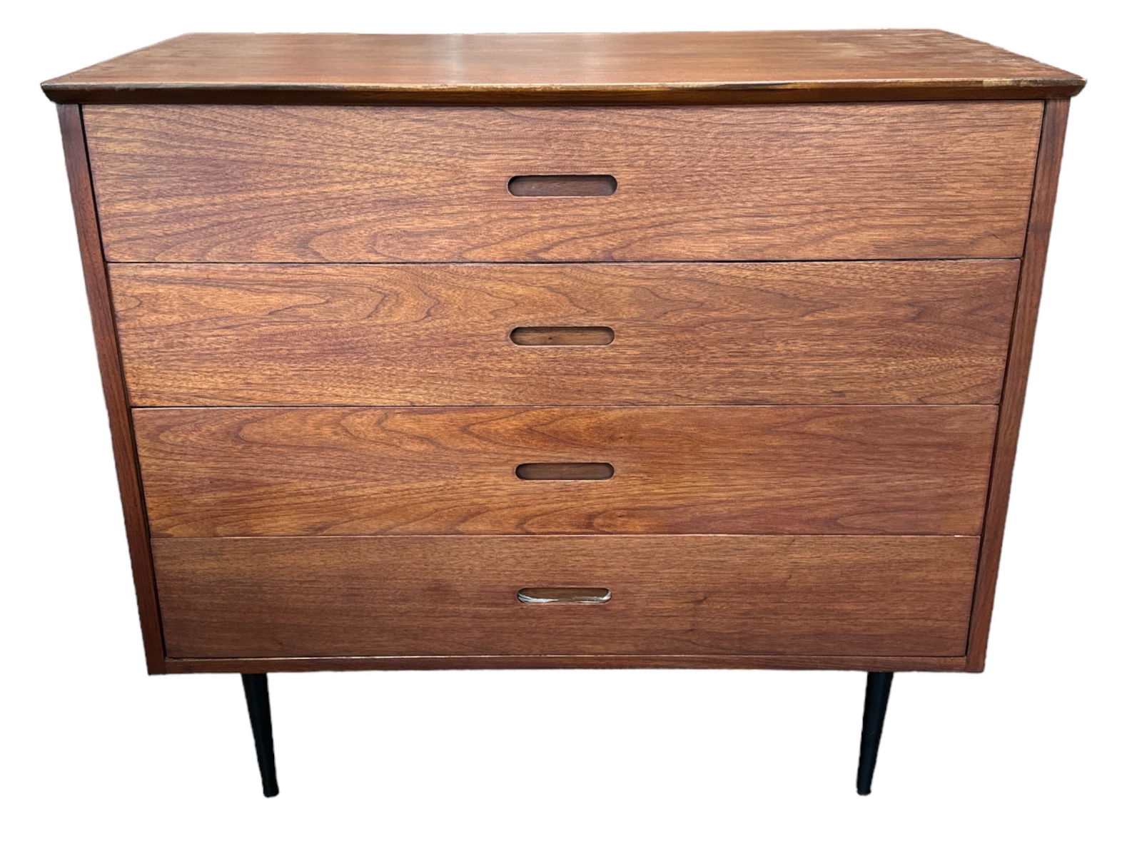 Mid Century Walnut Dresser, In the Manner of JACK CARTWRIGHT: In the manner of Jack Cartwright for Founders. 33" H x 36" W x 18" D.