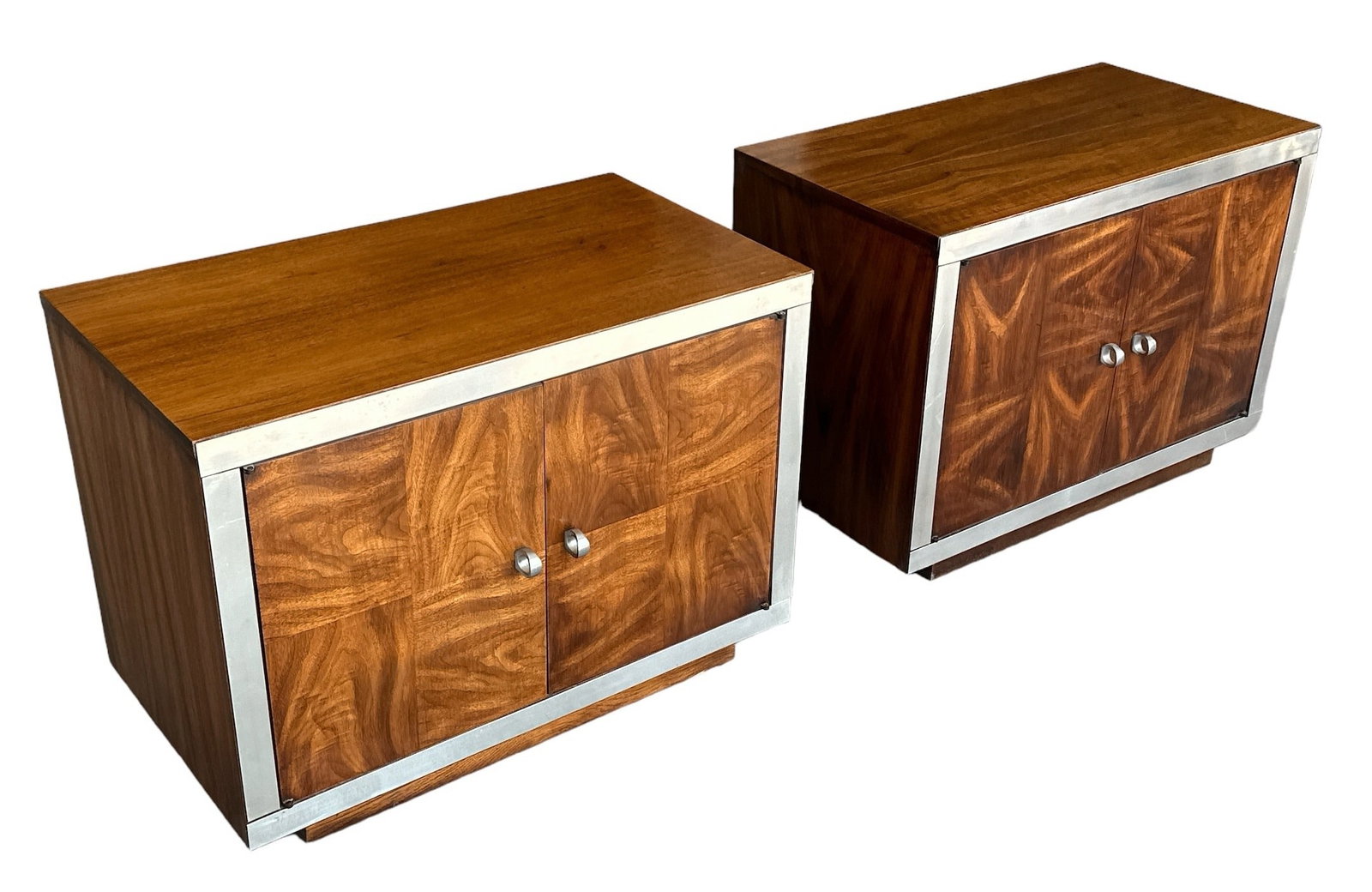 Mid Century Walnut Nightstands, Pair, After MILO BAUGHMAN (1 of 7)