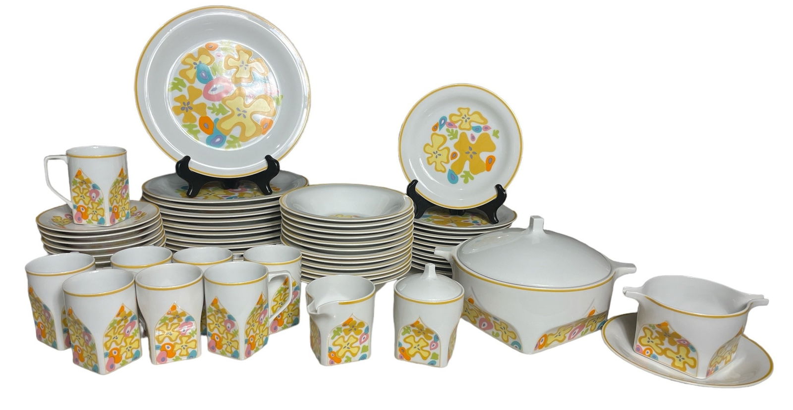 Rare MIKASA 1970s "Forecast Sunglow" Dinnerware (1 of 8)
