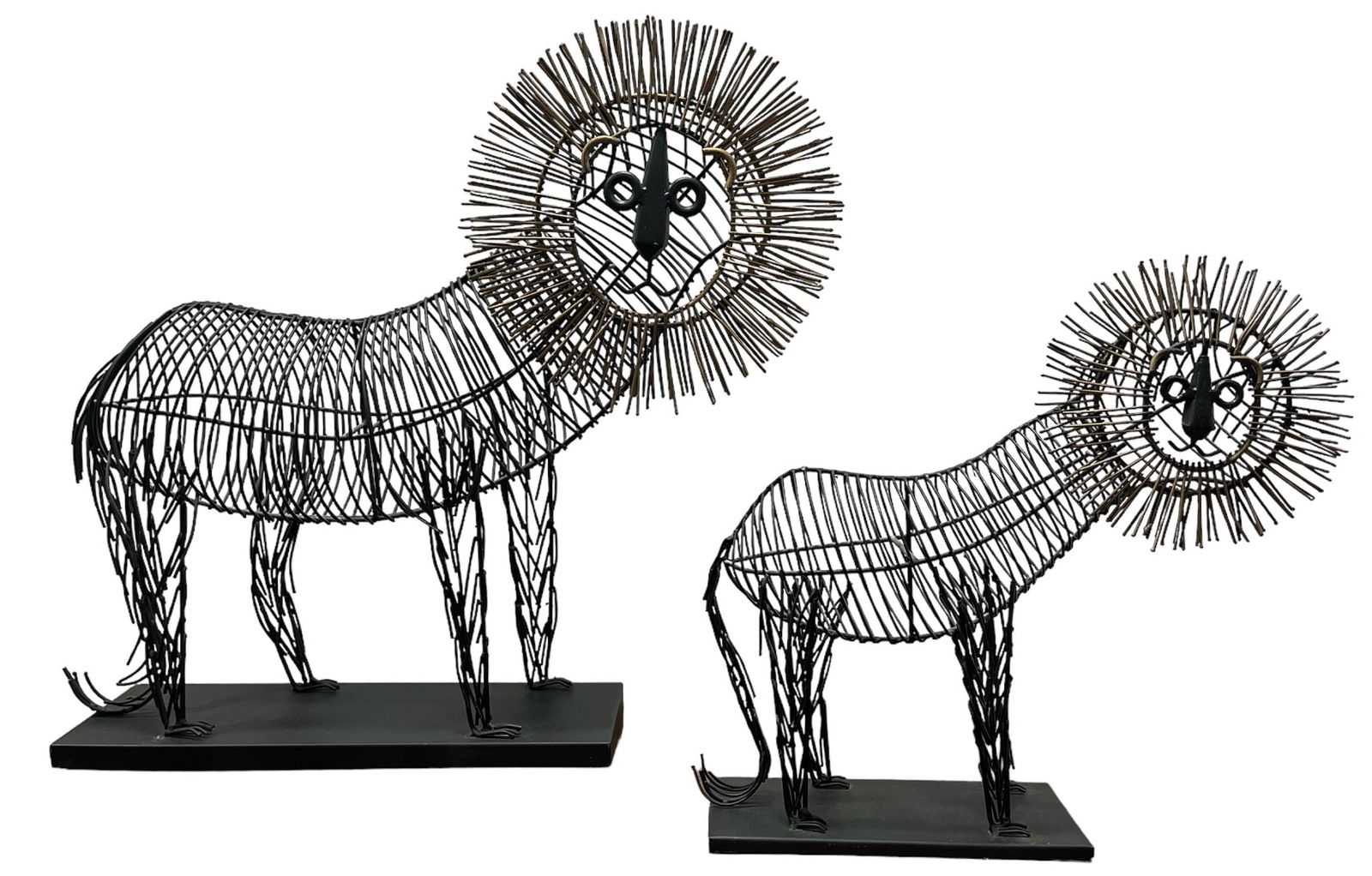 Two Mid Century BERTOIA Style Wire Lions (1 of 6)