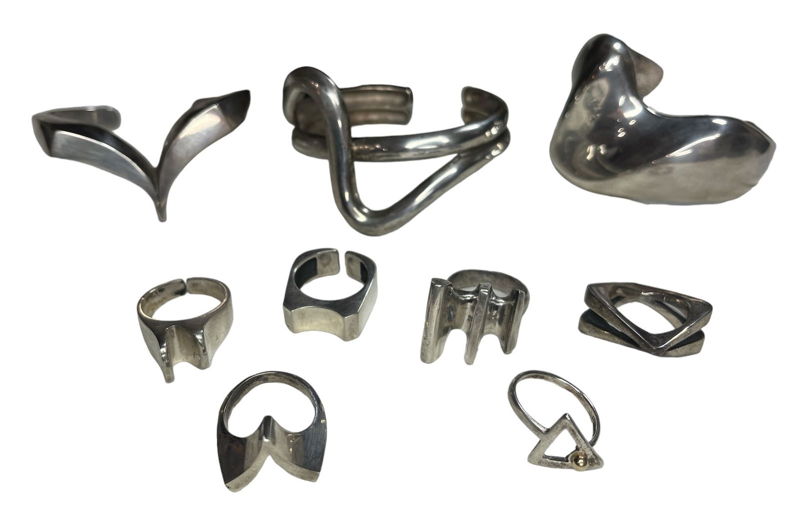 Collection Modernist Rings and Bracelets, Some Sterling Silver (1 of 6)