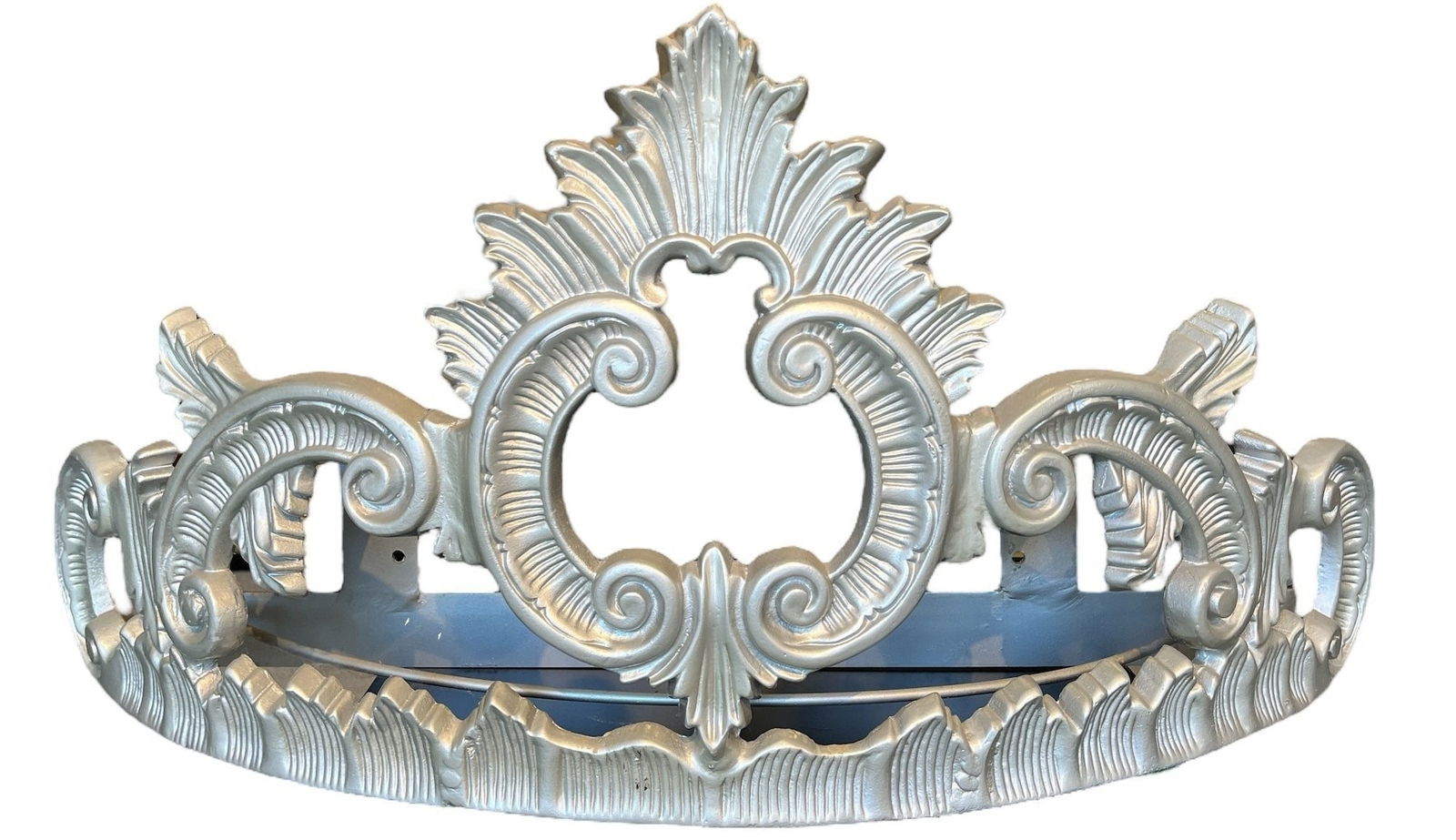 Vintage French Carved Metal Crown Valance: 16" H x 34.25" W x 9.5" D. Please see auction description for pick up details.