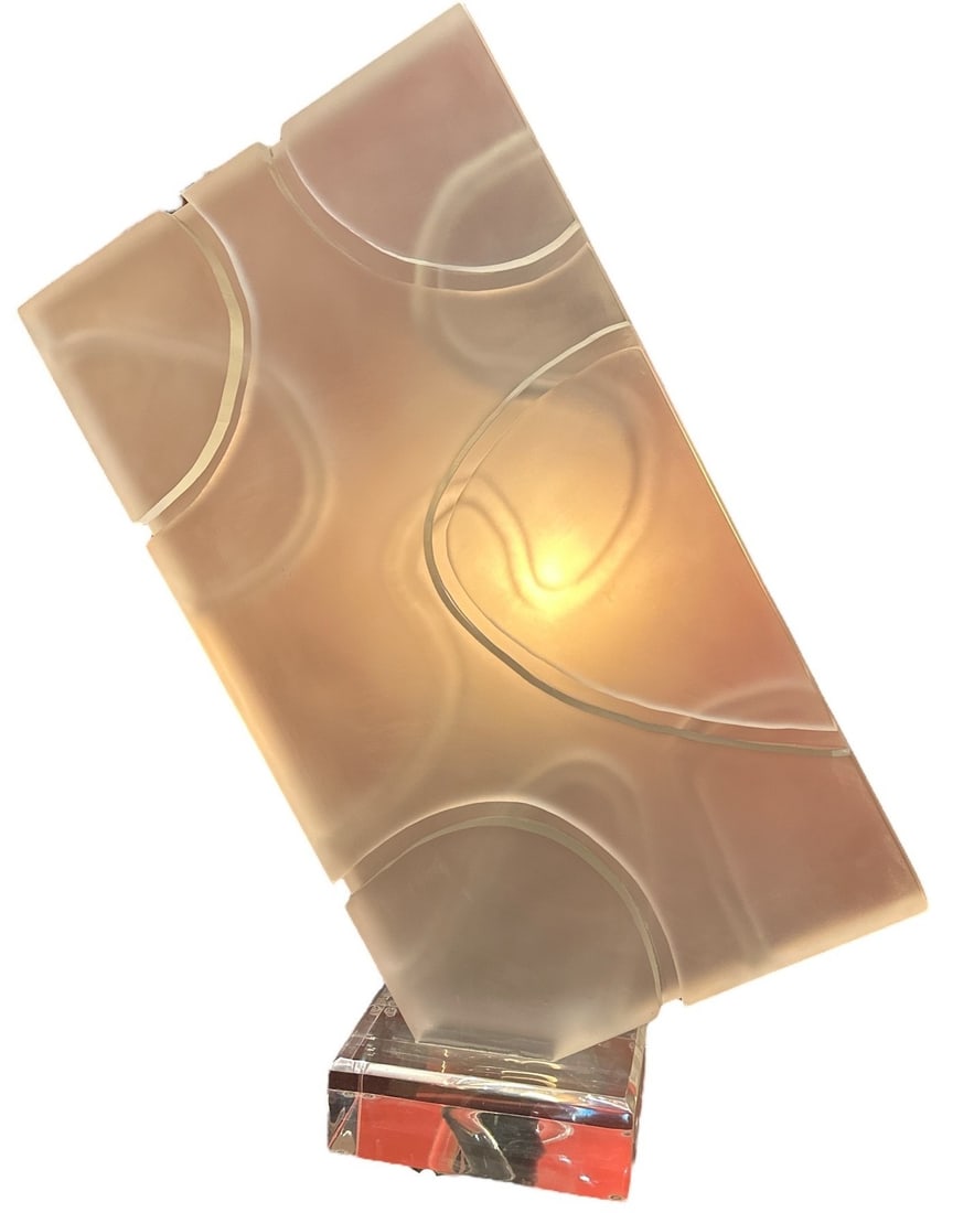 Post Modern VAN TEAL Acrylic Sculpture: 28" H x 27" W x 5" D. Please see auction description for pick up details.