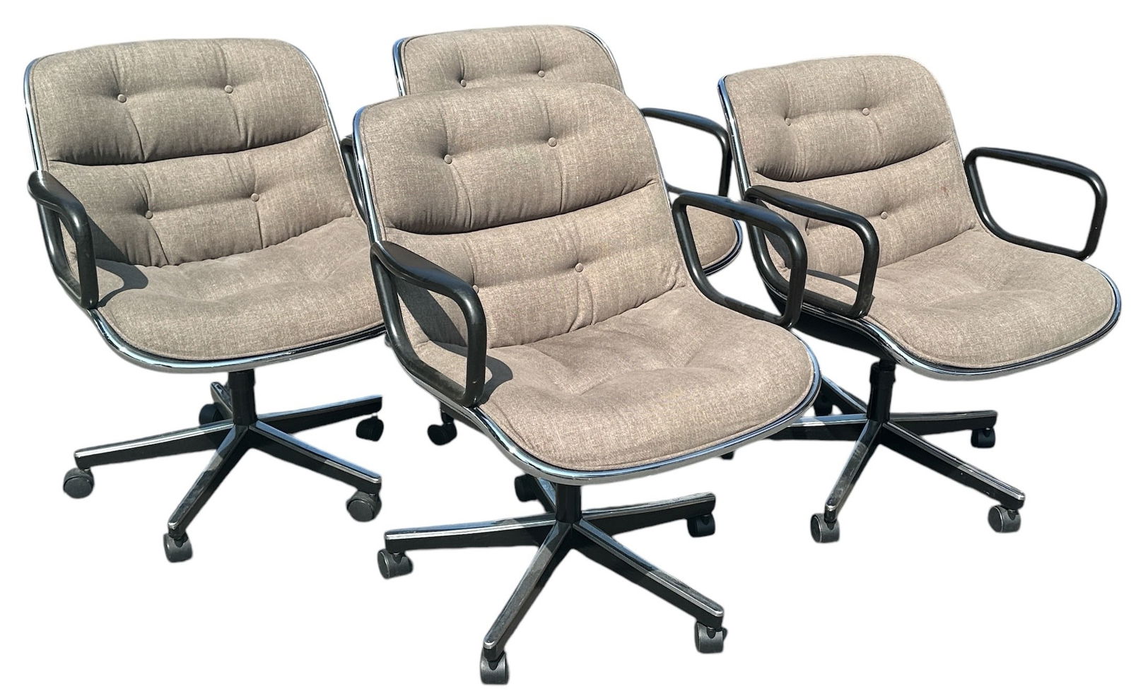 KNOLL CHARLES POLLOCK Executive Chairs Set of 4: 32" H to back x 19" H to seat x 26.5" W x 28" D.