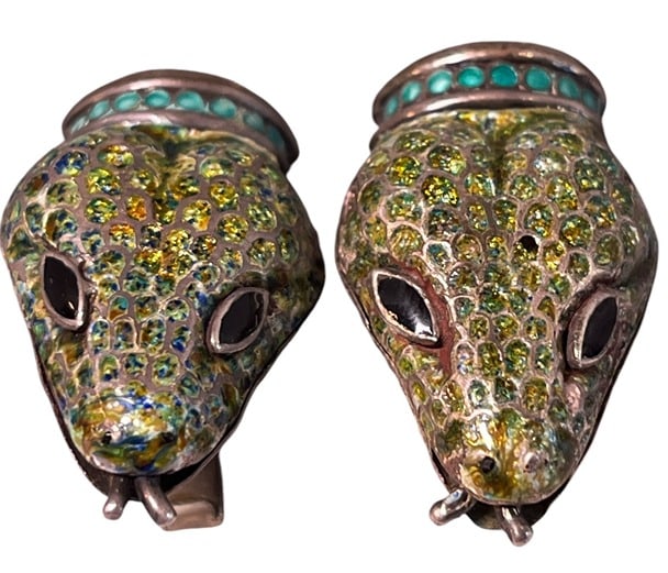 A Pair of TAXCO Mexican Sterling Silver Snake Head Cufflinks (1 of 5)