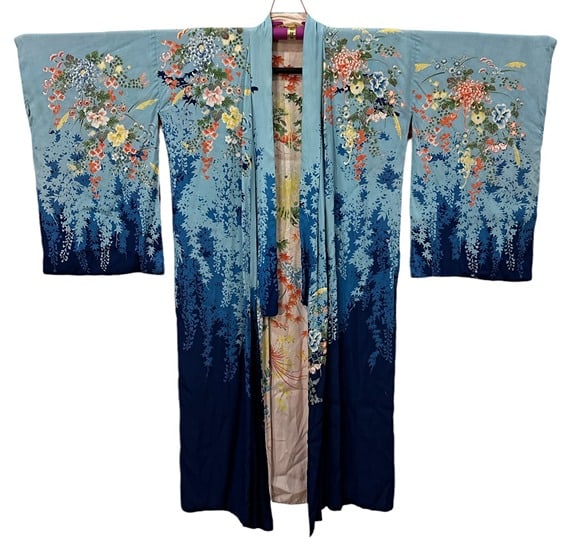 Vintage Japanese Silk Kimono (1 of 9)