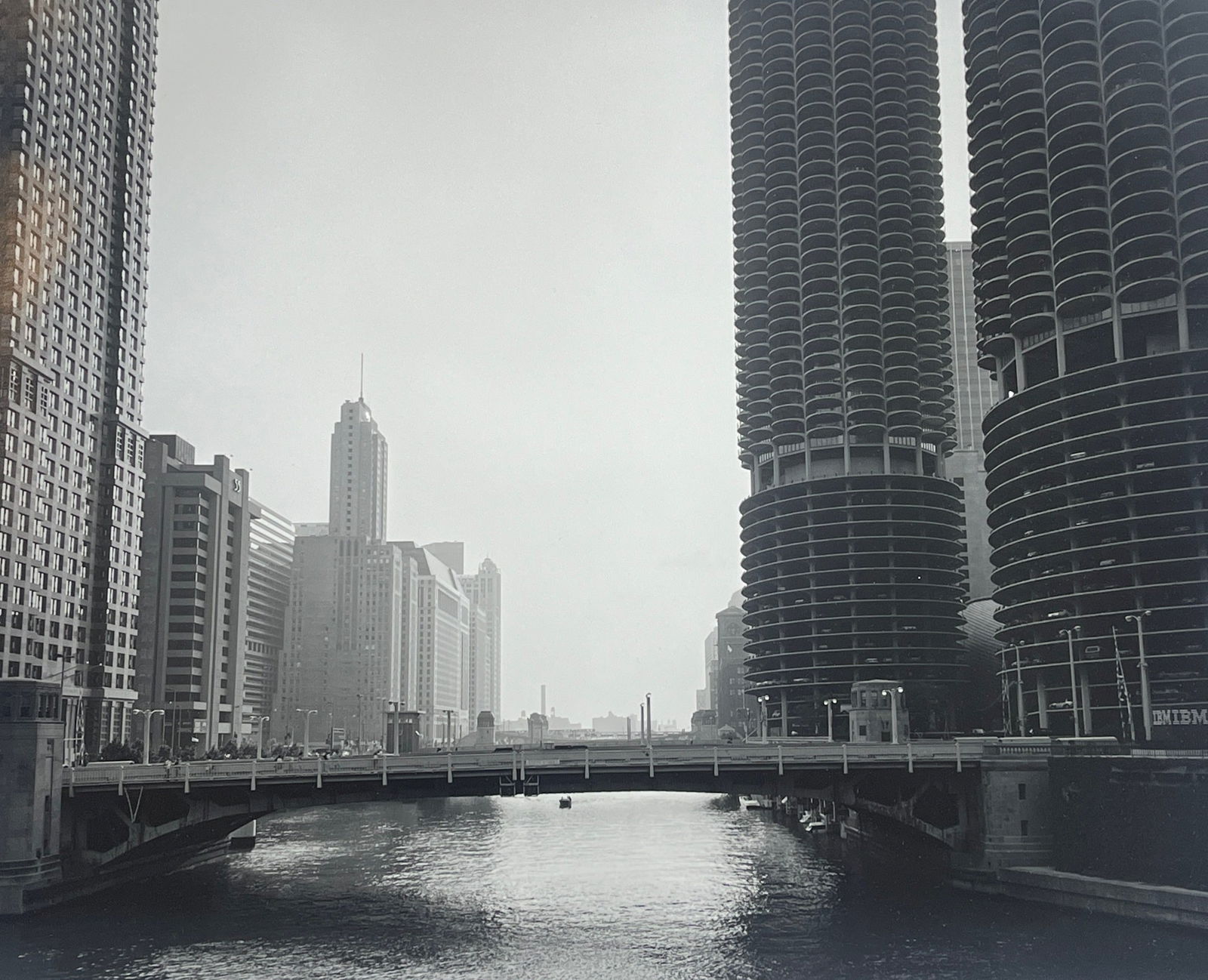 A 1989 BOB THALL Chicago Architectural Photograph Print (1 of 6)