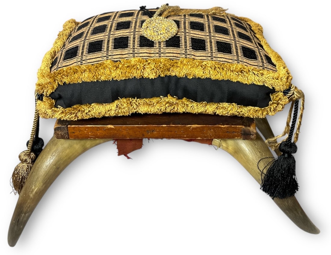 A Victorian Steer Horn Footstool (1 of 5)