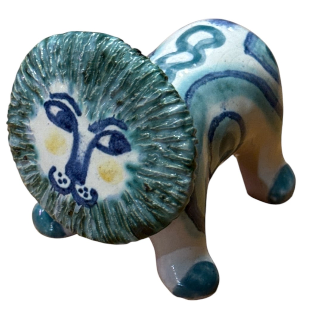 A Mid Century Bertoia Style Ceramic Lion Figurine (1 of 4)