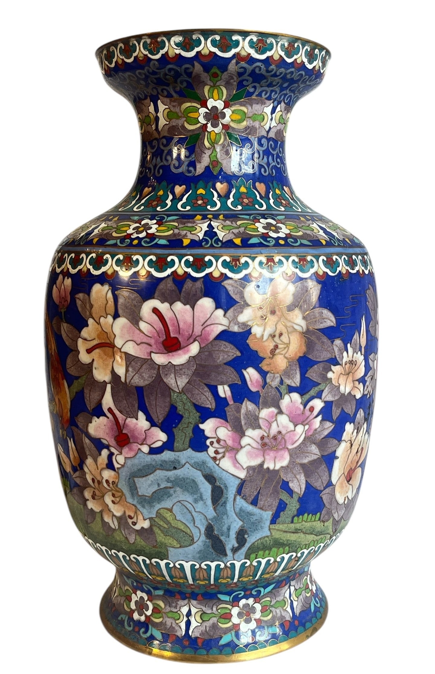 A Large Chinese Cloisonne Vase (1 of 3)