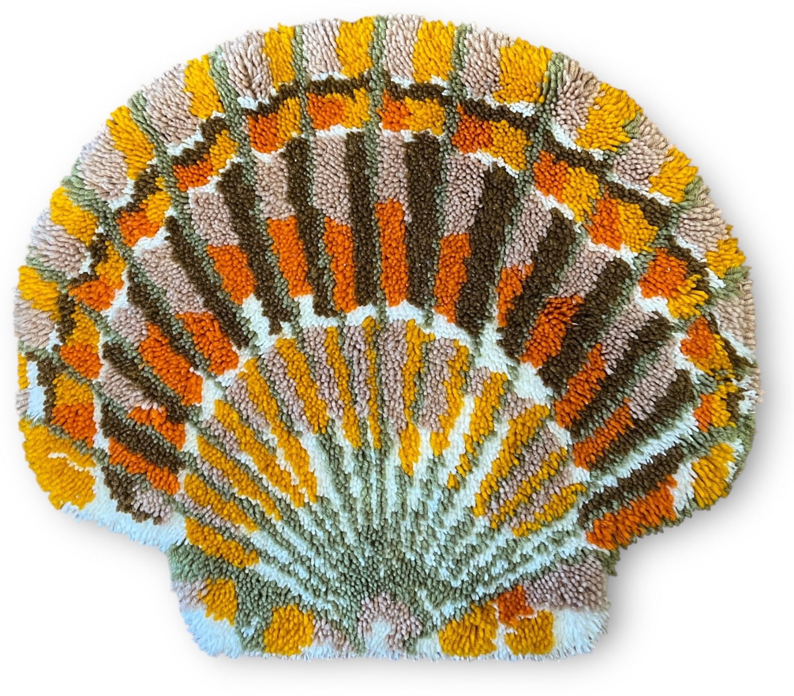 A Mid Century Seashell Hook Rug (1 of 2)