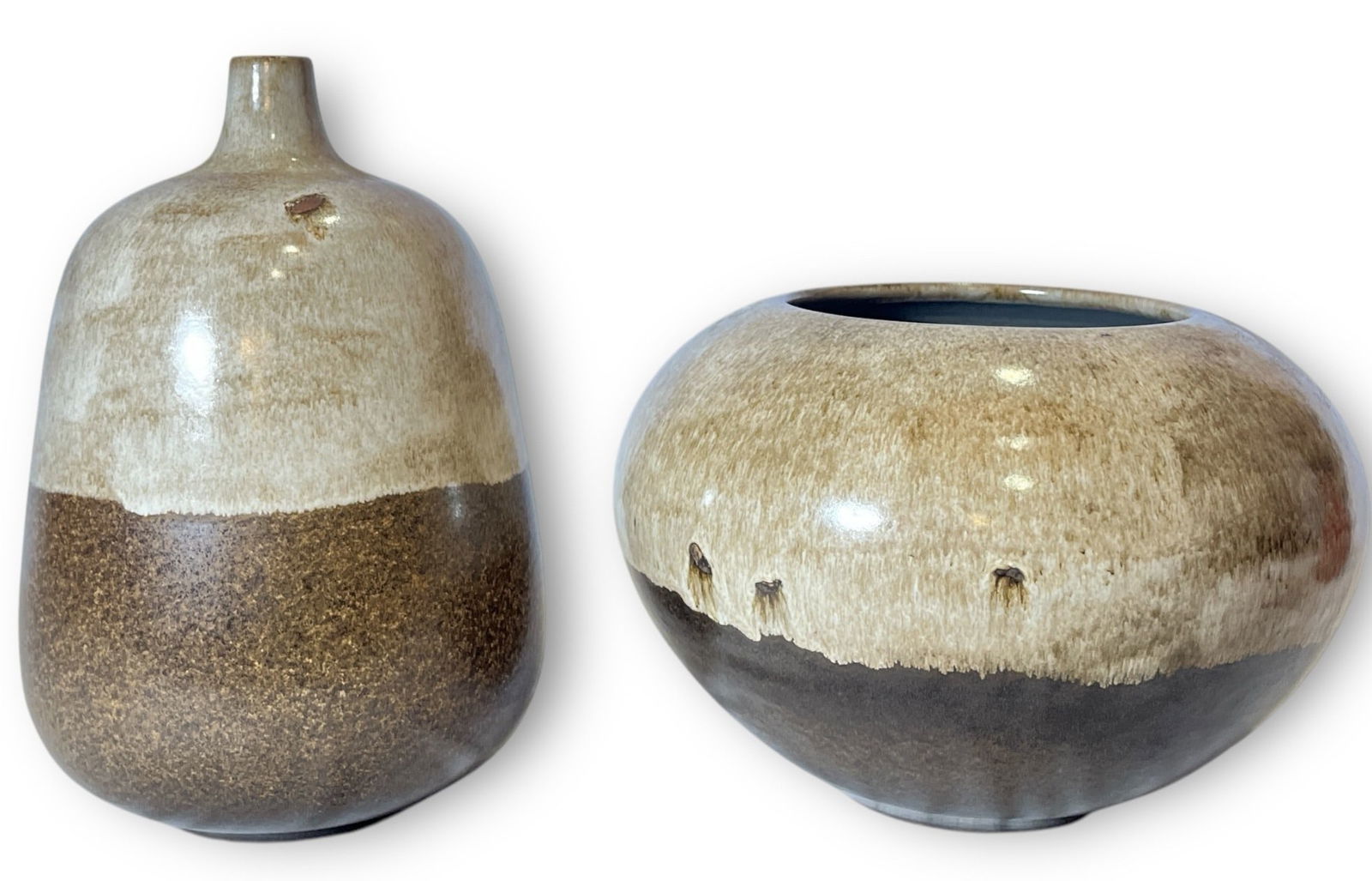 Two ALVINO BAGNI For RAYMOR Vases: The larger vase measures 10.5" H x 7" DIA, the shorter vase measures 7" H x 11" overall Dia, 6" DIA at the top. Both are stamped "Italy" on the bottom and one retains a Raymor sticker.