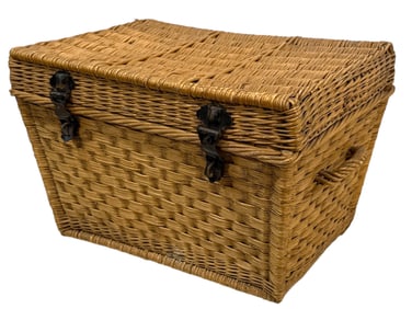 Large Woven Rattan Trunk