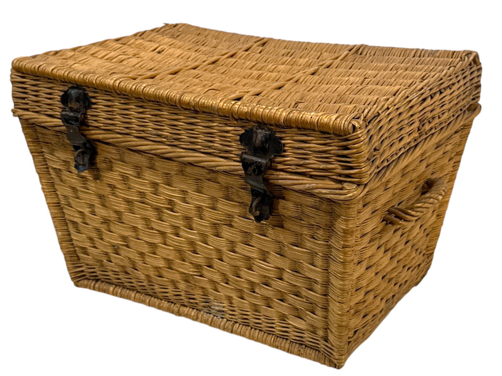 Large Woven Rattan Trunk (1 of 4)