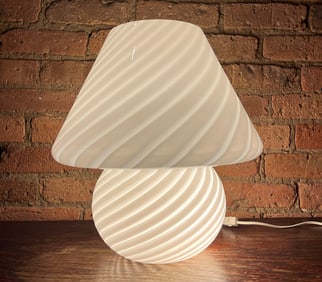 A Mid Century MURANO Style Blown Glass Mushroom Table Lamp