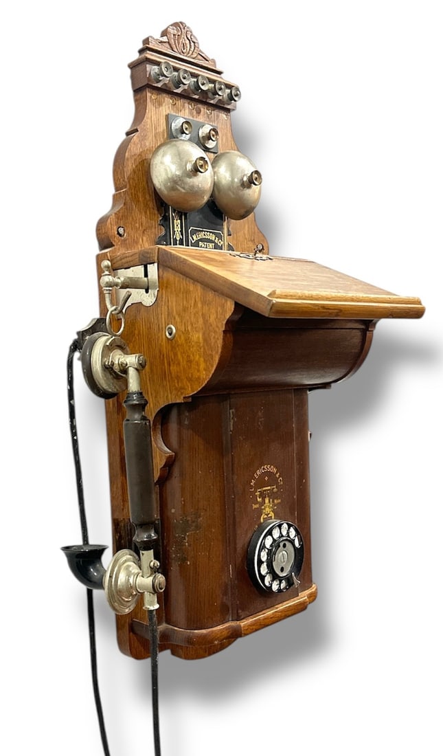 Antique L.M. ERICSSON & CO. Hand Crank Rotary Wall Phone (1 of 3)
