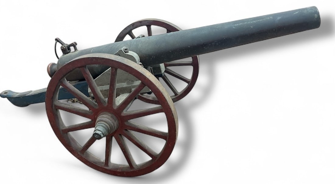 Antique Iron Cannon (1 of 6)