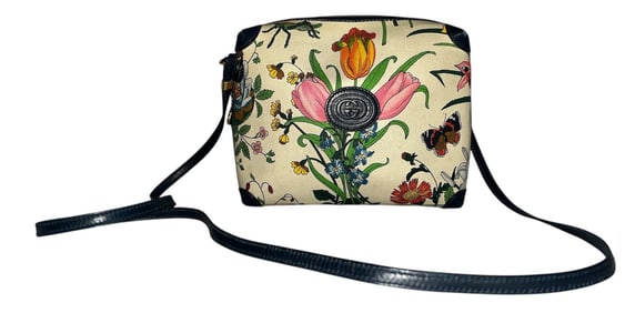 A GUCCI Flora Canvas Crossbody Purse