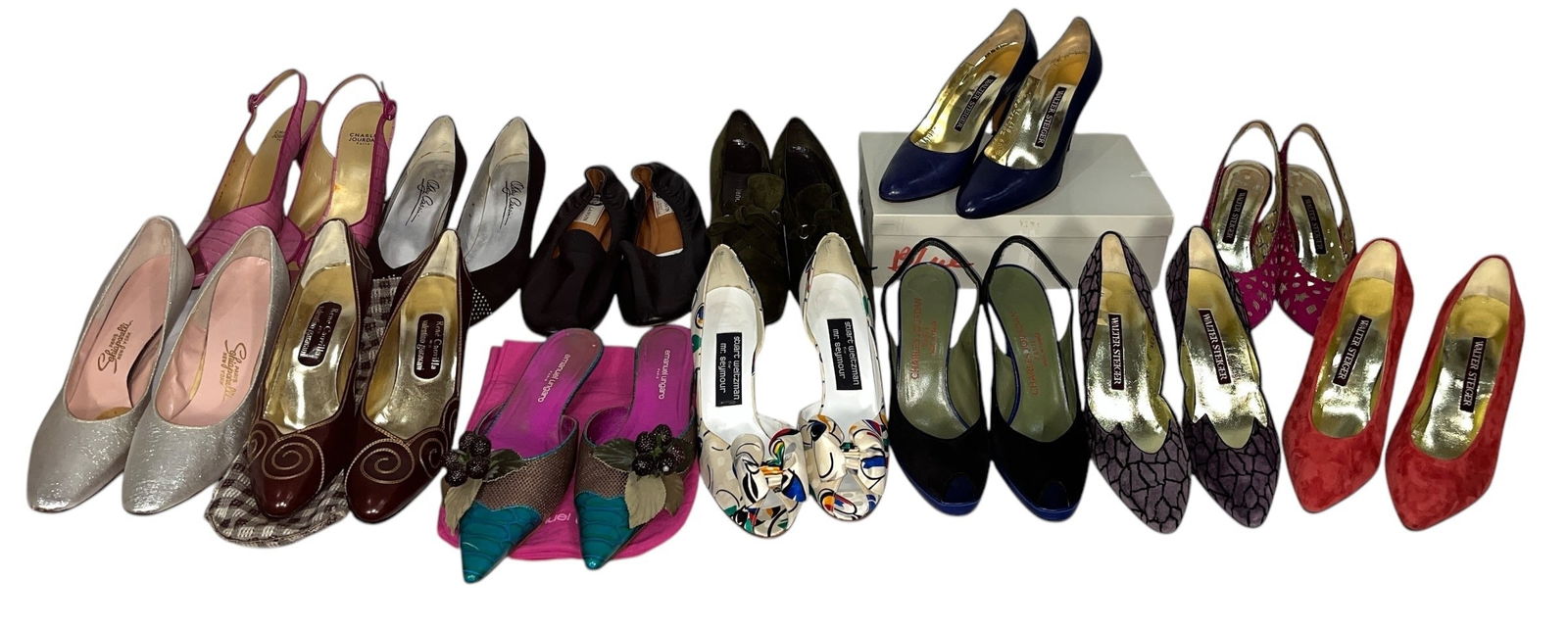 Collection Vintage WALTER STEIGER, CHARLES JOURDAN, STUART WEITZMAN, VALENTINO GARAVANI Heels: Ranging from size 7-9. Some of the heels include original dust bags.