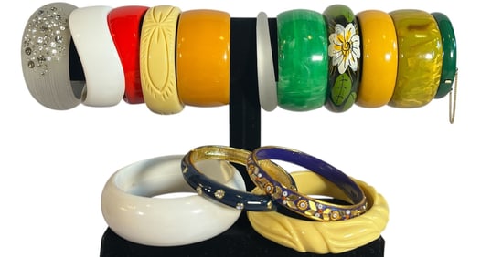 Collection Vintage Enamel and Bakelite Bangle Bracelets