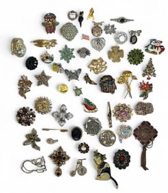 Collection of Vintage Costume Jewelry Brooches