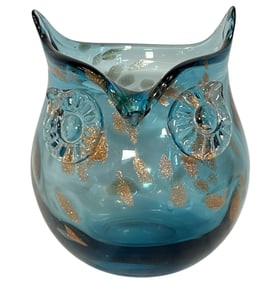 An Italian Art Glass Owl Vase