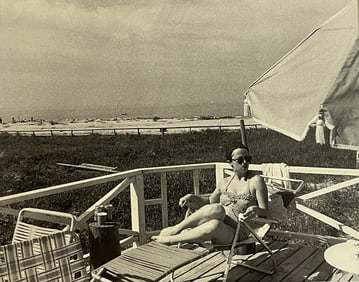 A 1989 CINDY SHERMAN Sheet Fed Photogravure of Untitled Film Still #9