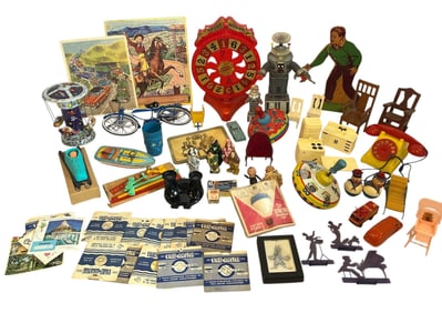 Collection of Mid 20th Century Toys & Figurines
